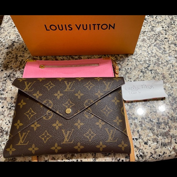 LV Monogram kirigami pouch- Large - Picture 7 of 9